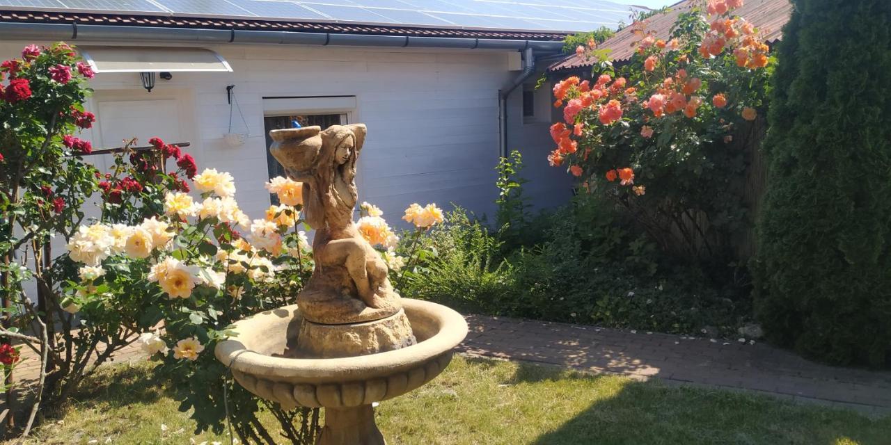 Villa Harmonia Gyula Eksteriør billede